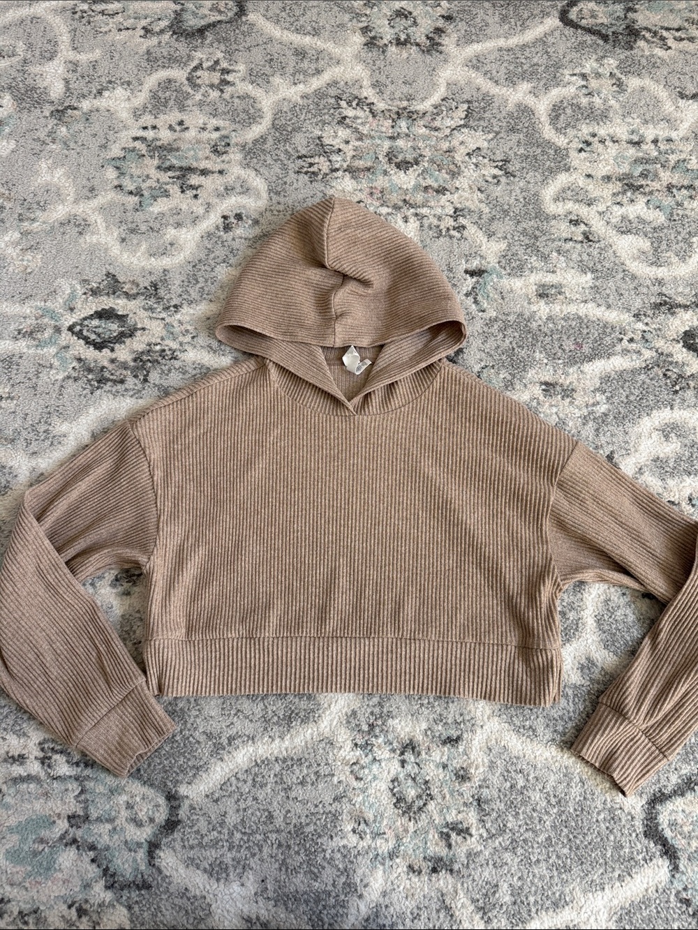 Alo Yoga Muse Hoodie In Ribbed Tan